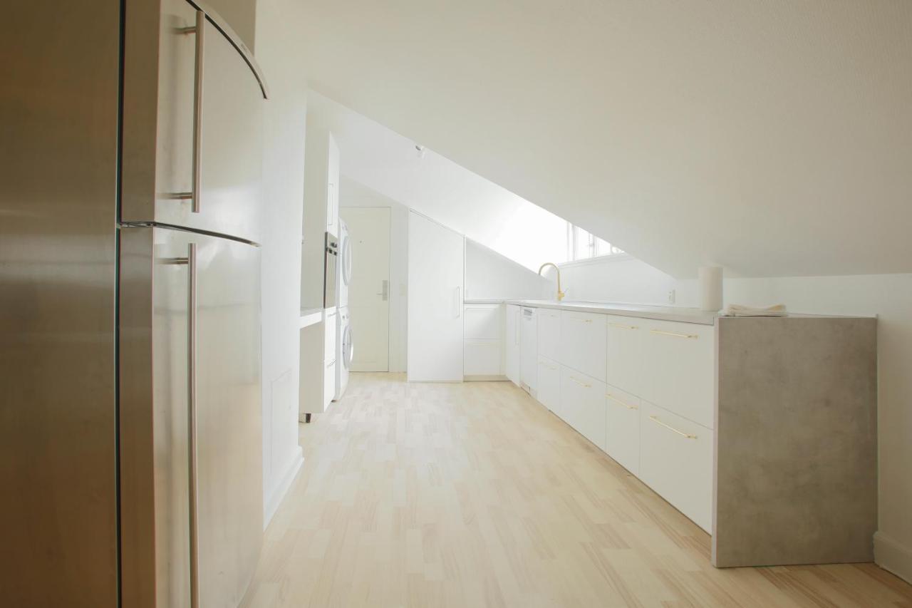 Unique 5 Bedroom W Exposed Beams In Apartment Copenhagen